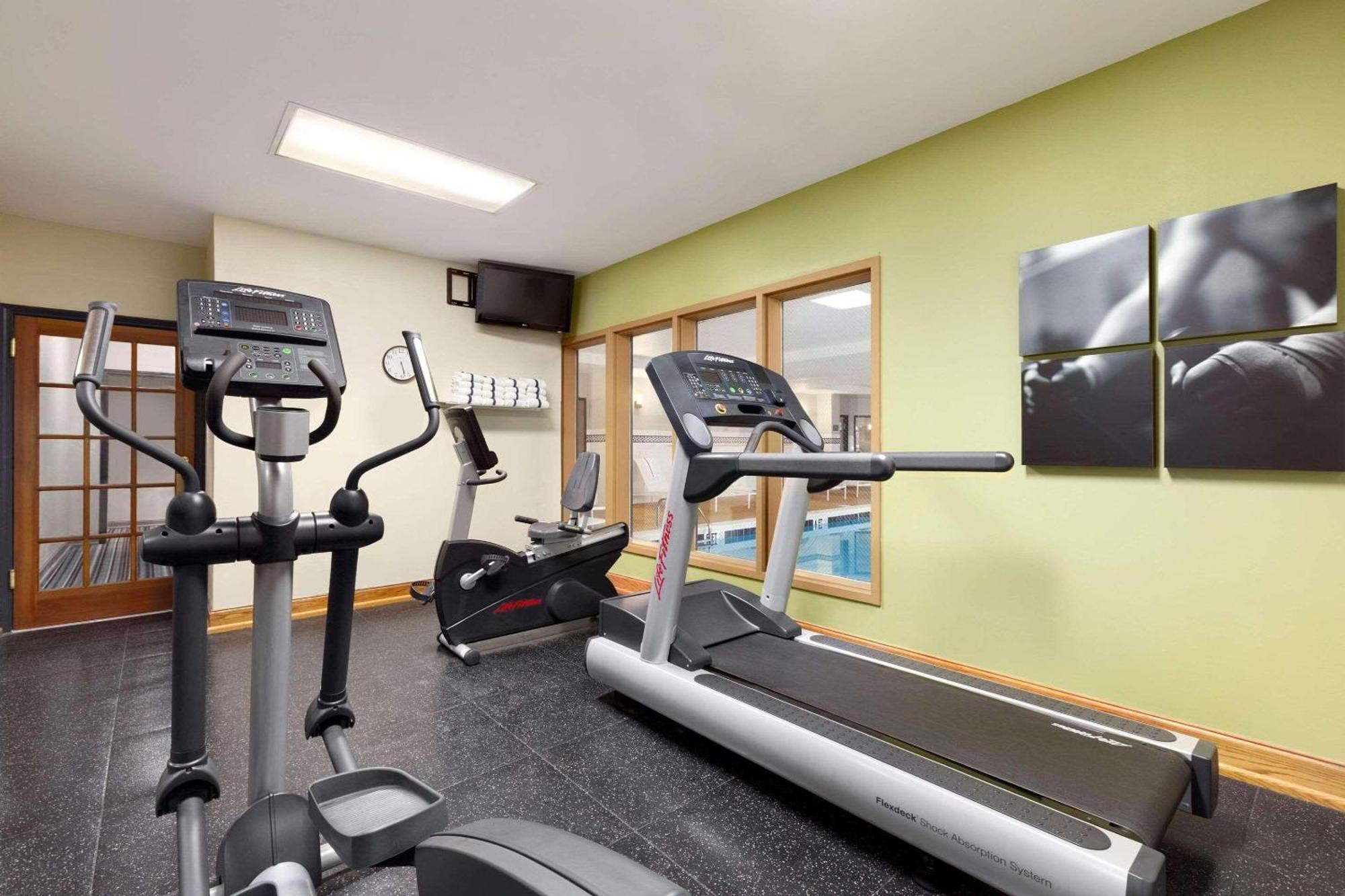 Country Inn & Suites By Radisson, Dalton, Ga Dış mekan fotoğraf