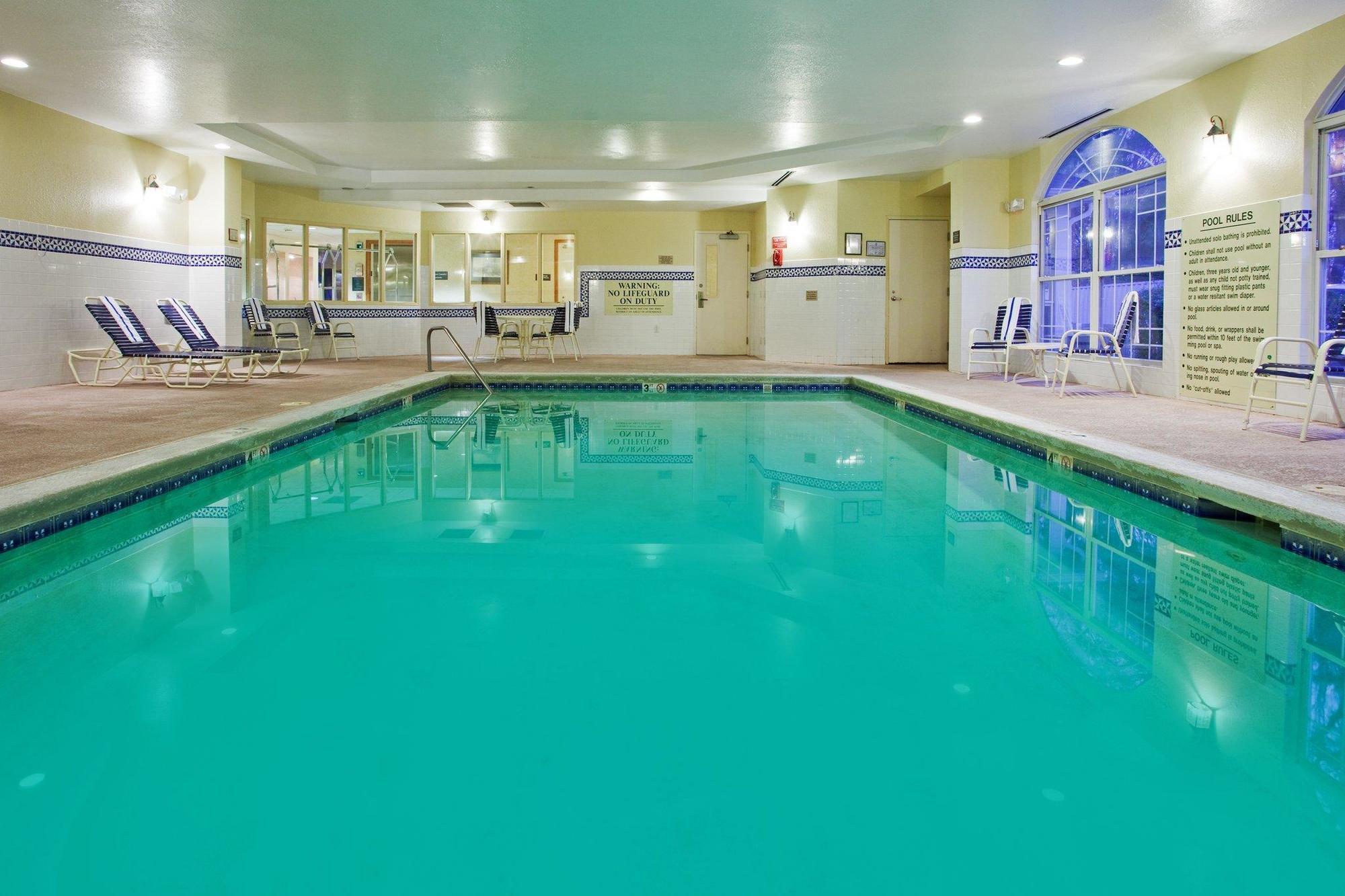 Country Inn & Suites By Radisson, Dalton, Ga Dış mekan fotoğraf